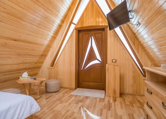 Arhico Cabins